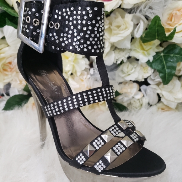 Black Studded Platform Heels - Picture 3 of 5